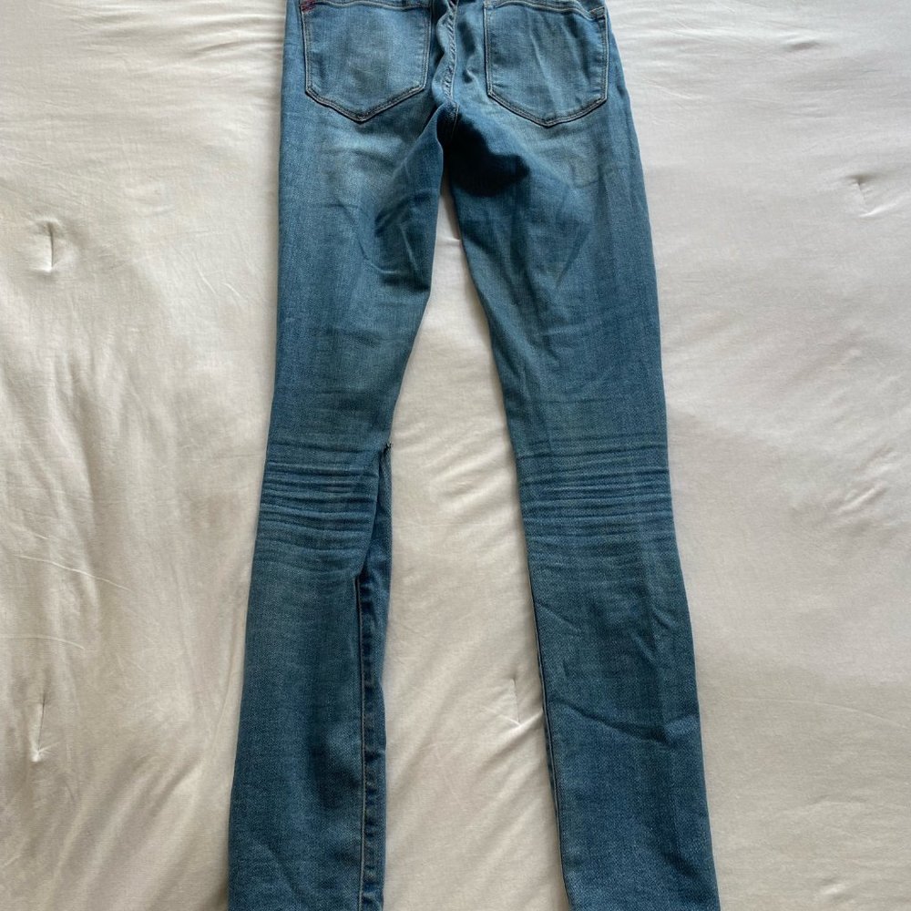 Jeans - Picture 2 of 3